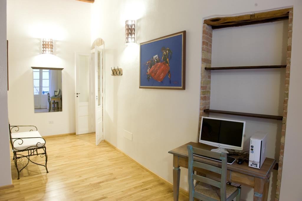 Castelletto Suites Cagliari Ngoại thất bức ảnh